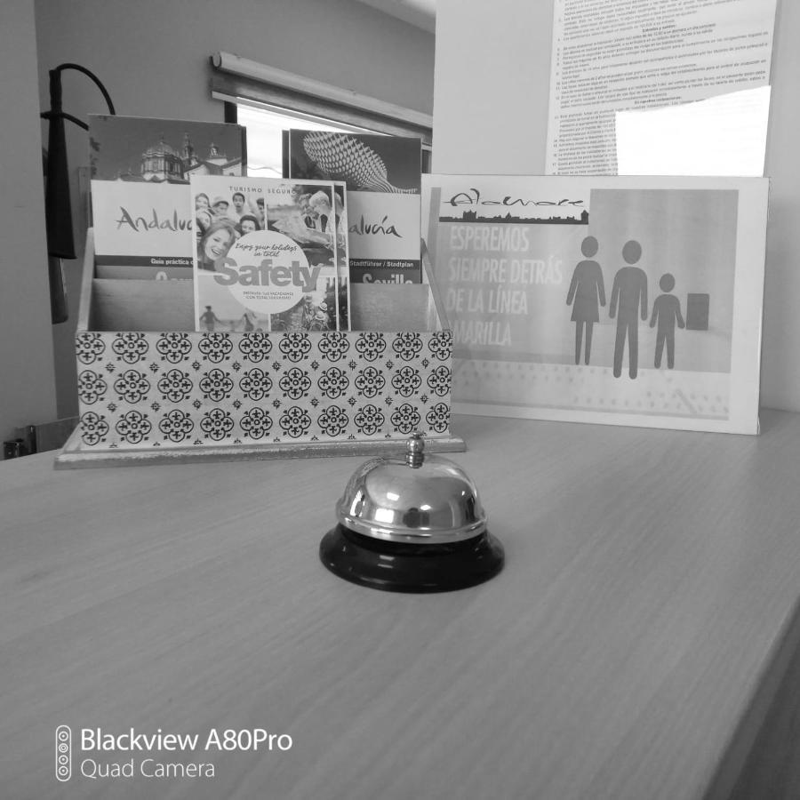 Hostal Alamare Sevilla Exteriér fotografie