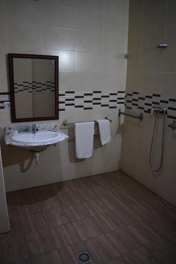 Hostal Alamare Sevilla Exteriér fotografie
