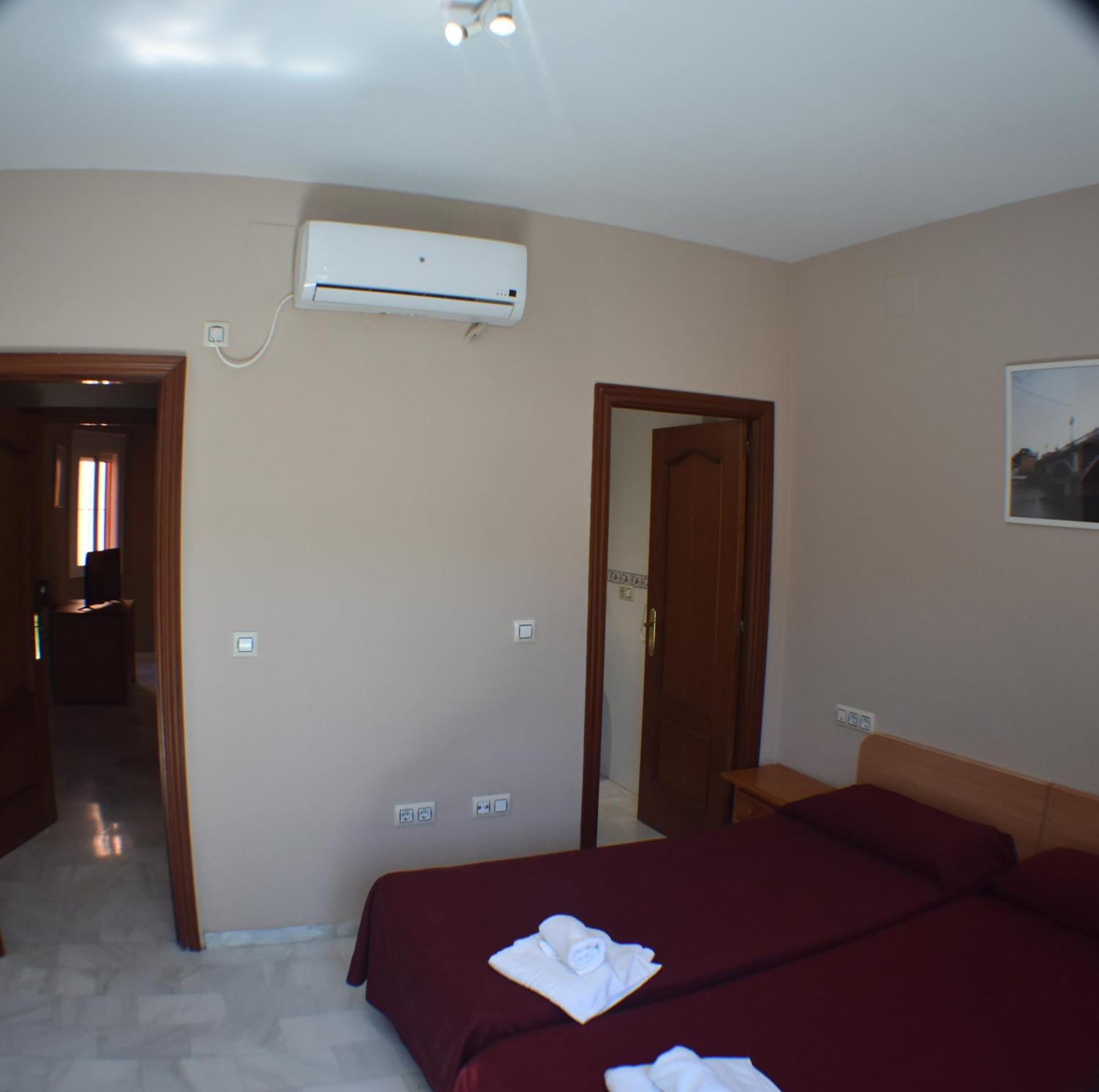 Hostal Alamare Sevilla Exteriér fotografie