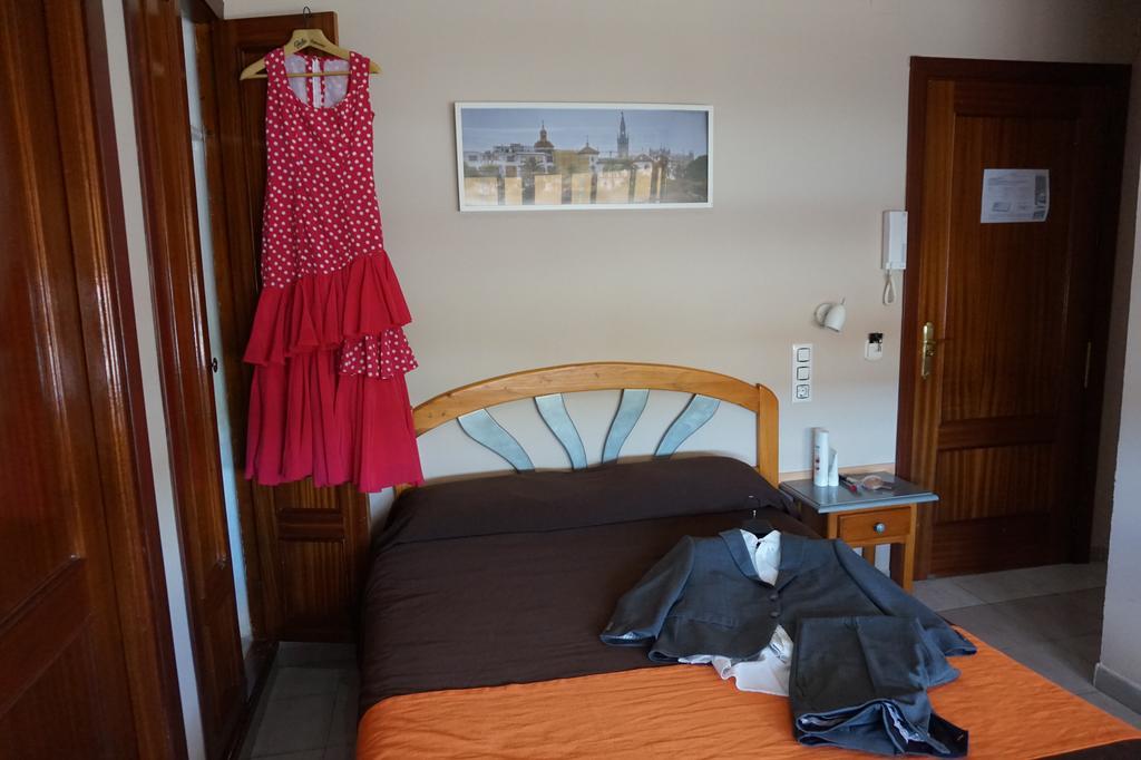 Hostal Alamare Sevilla Exteriér fotografie