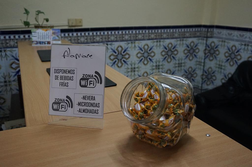 Hostal Alamare Sevilla Exteriér fotografie